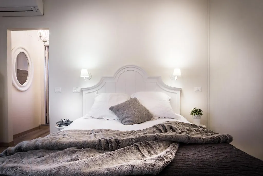 Daire Como Unique View - Bymyhomeincomo